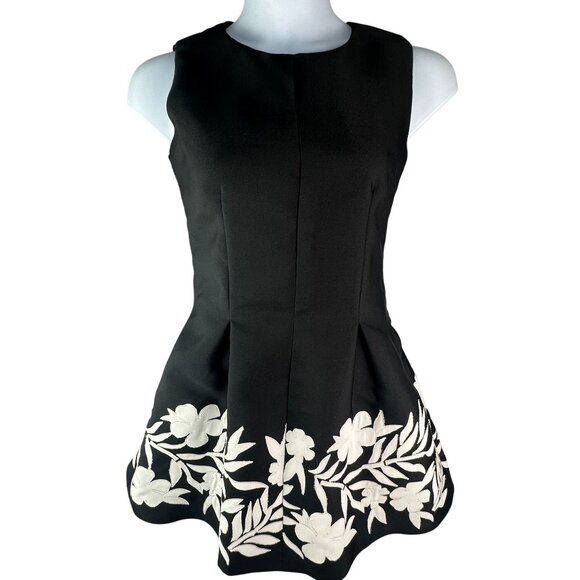 Designer Inspired Black MIni Dress With Floral Embroidery Size Large NWT $799 - Picture 1 of 10
